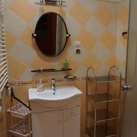Dobryapartament - Apartament Pod Golebiewskim 아파트